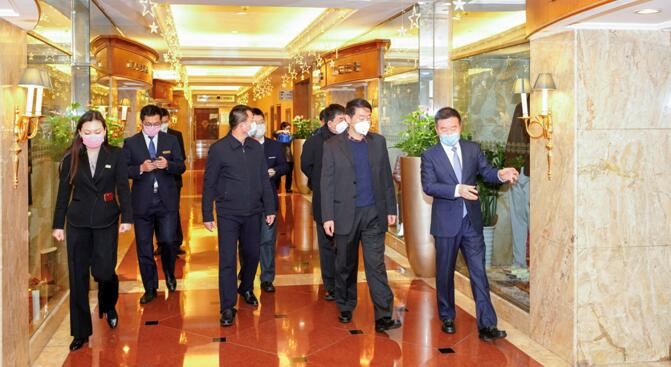 集團(tuán)黨委書記、董事長任丁一行 赴錦江賓館督導(dǎo)檢查疫情防控工作