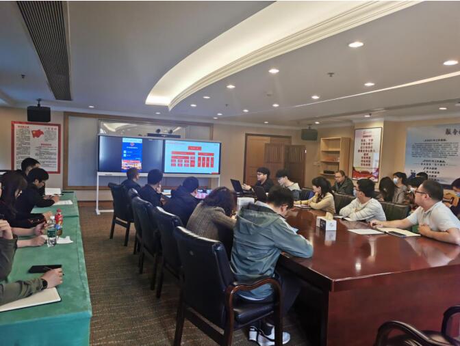 集團(tuán)組織開展“數(shù)字尊龍凱時(shí)”平臺(tái)使用培訓(xùn)