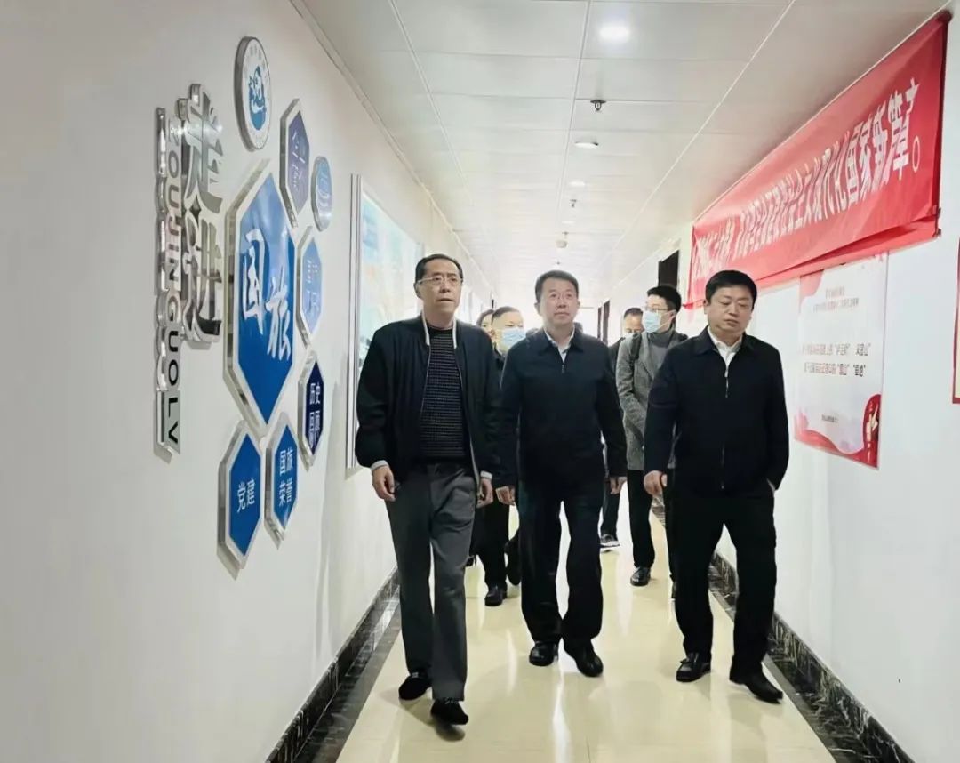 集團(tuán)領(lǐng)導(dǎo)赴四川國(guó)旅指導(dǎo)工作