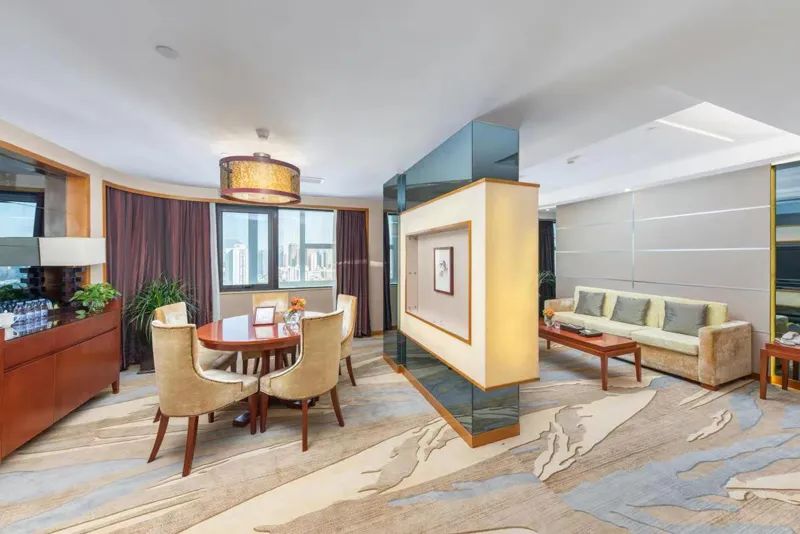 四川省尊龍凱時集團(tuán)“五一”期間各項目運營持續(xù)升溫