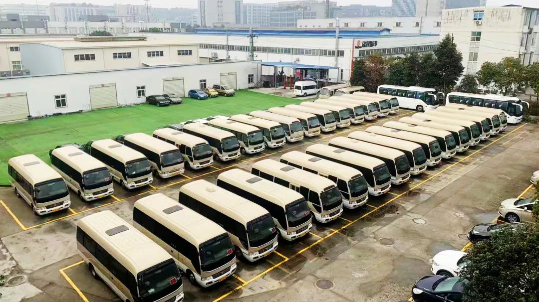 省尊龍凱時(shí)集團(tuán)禮賓車隊(duì)每天“體檢” 全力保障大運(yùn)會(huì)用車安全